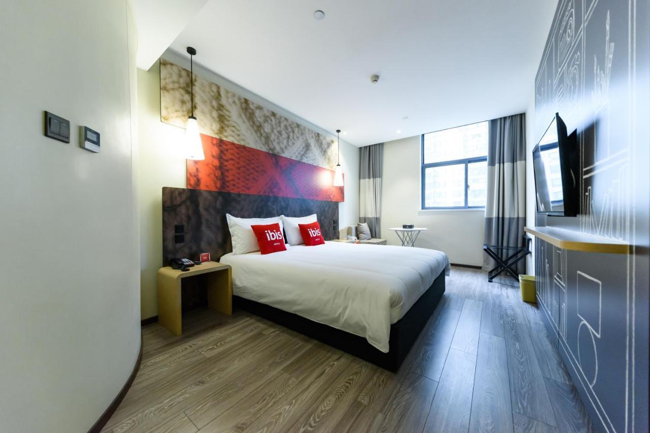 Ibis Shanghai Changshou Road Hotel 외부 사진
