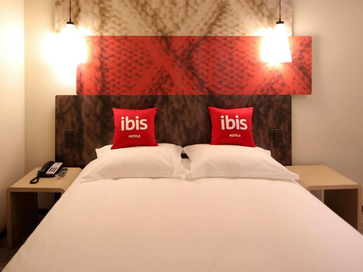 Ibis Shanghai Changshou Road Hotel 외부 사진