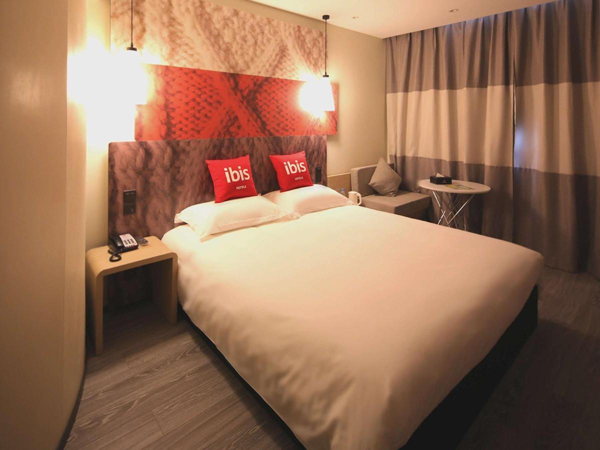 Ibis Shanghai Changshou Road Hotel 외부 사진