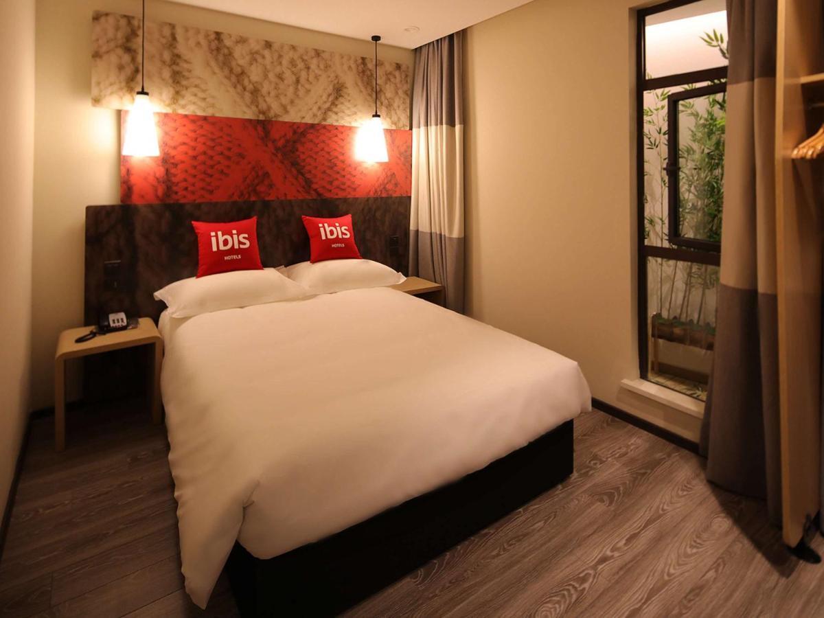 Ibis Shanghai Changshou Road Hotel 외부 사진